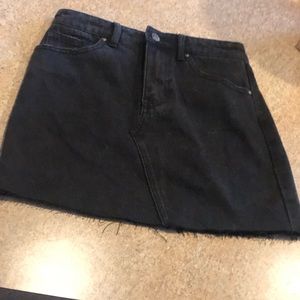 Black forever 21 denim skirt size small